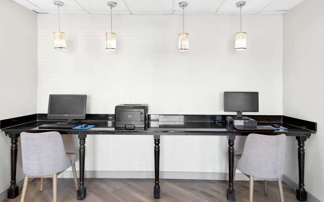 Comfort Suites Columbus