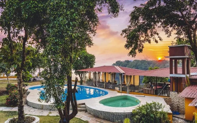 Hotel Hill Rock Goa