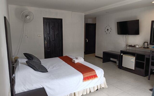 Noble House Patong