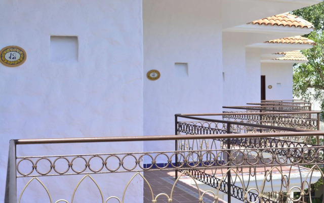 Maya Del Centro - Adults Only