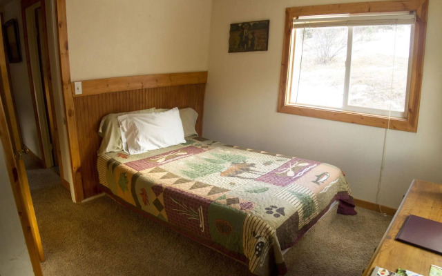 Ponderosa Lodge