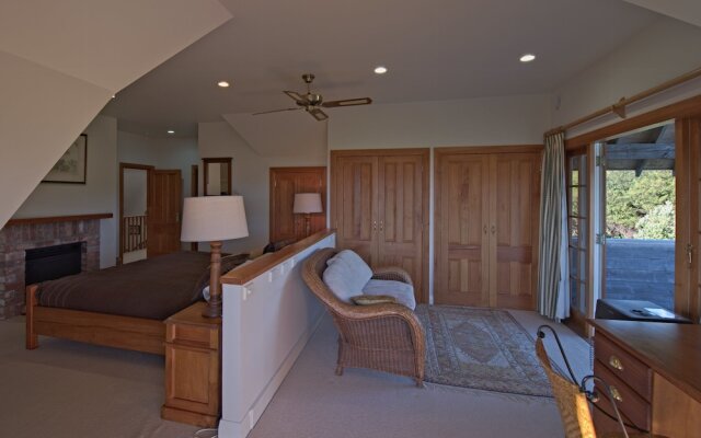 Mount St Paul Estate