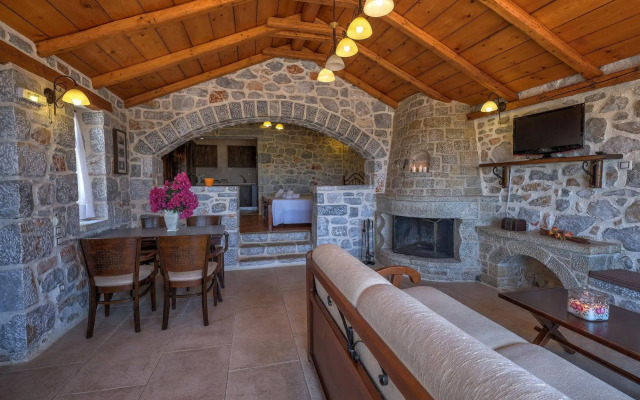Achelatis Traditional Complex Holiday Homes