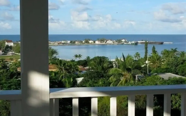 Buccaneer Hill Main House 5 Bedroom Home