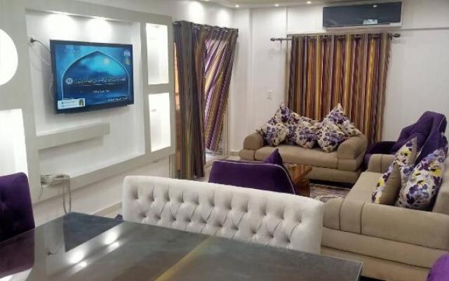 the fardous apartment sea view