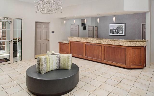 Residence Inn by Marriott Arlington