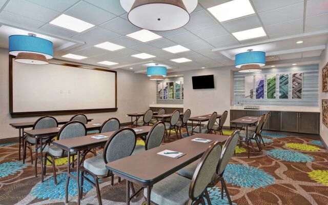 Homewood Suites by Hilton Savannah-North/Airport