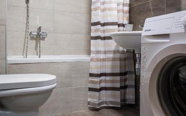 !PROMO! Сentral Safe n Sound Studio-Free private garage