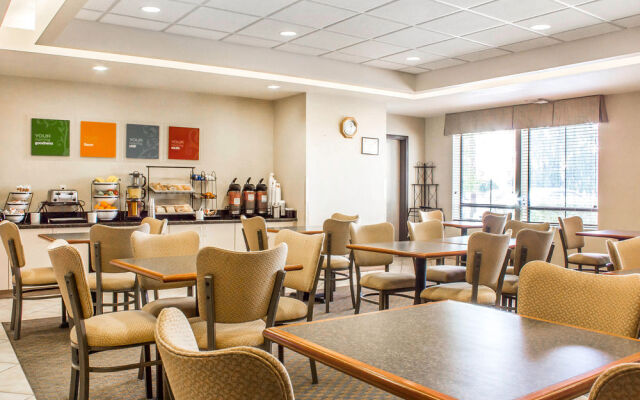 Comfort Inn And Suites