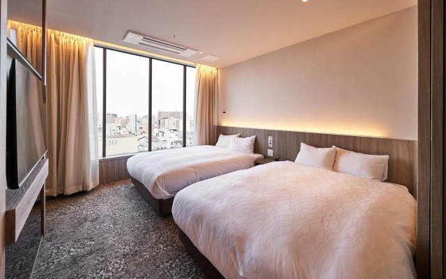 WeBase TAKAMATSU - Hostel