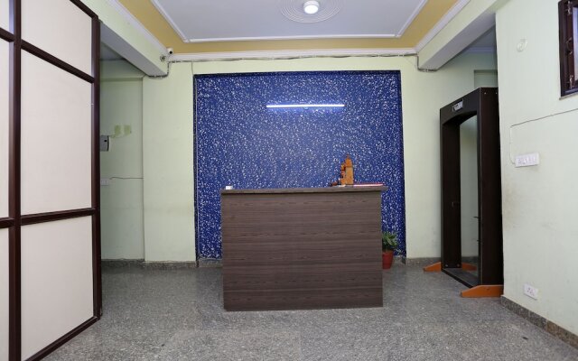 OYO 35827 Airport Palace