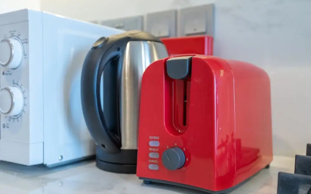 Wonderful Studio Apartment With Balcony at Farhad Azizi