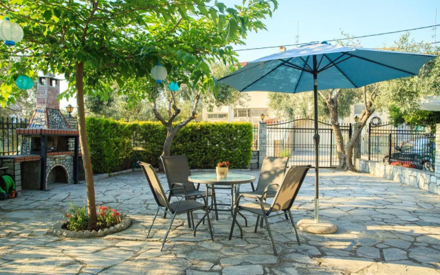 Villa Efi