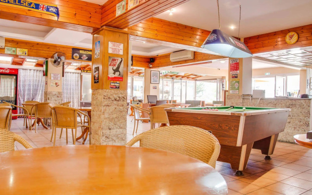 Paul Marie Hotel Apartments