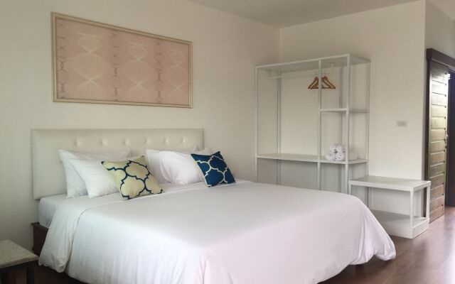 Phetcharat Grand Hotel Maesot