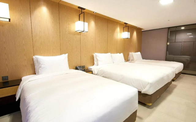 Hotel tt