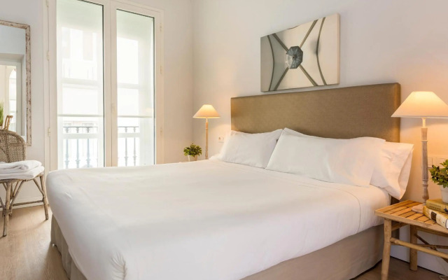 Suites Sevilla Plaza Apartamentos