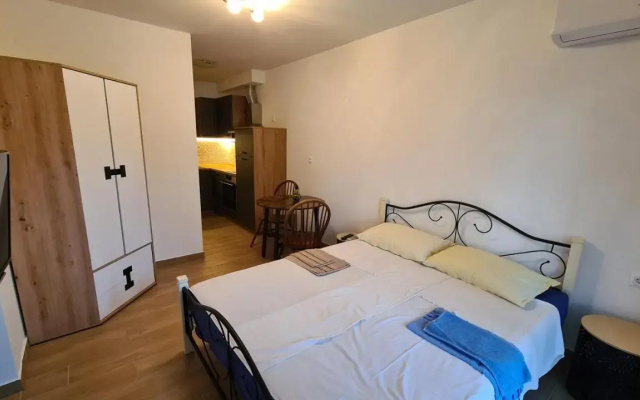 Mila Holiday Apartments - Apartment in Porec - Photo 3