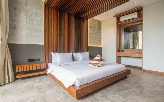 C La Villa Modern 4br Villa Canggu Beach 5mins