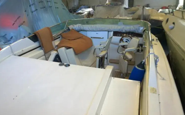 22 Feet Motor Boat