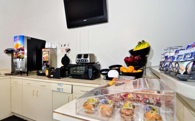 Rodeway Inn & Suites Haines City - Winter Haven