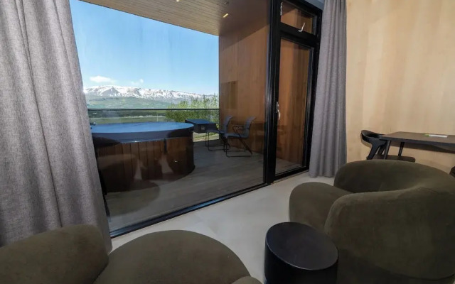 North Mountain View Suites