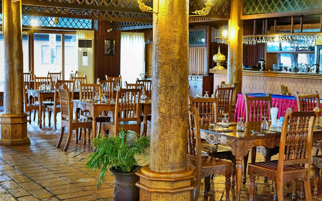 KMA Kaytumadi Hotel