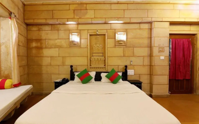 Hotel Lal Garh Fort And Palace