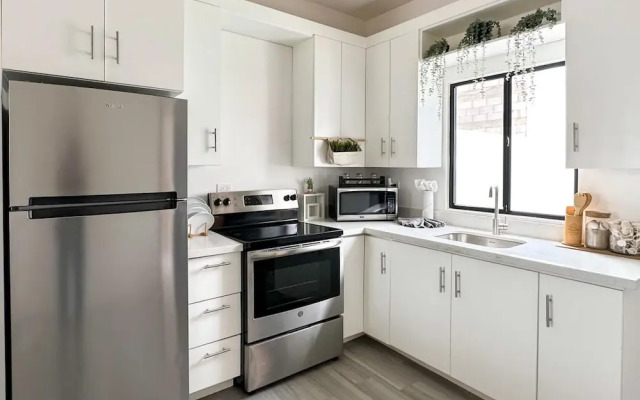 Serene Retreat With Exclusive Pool Haven