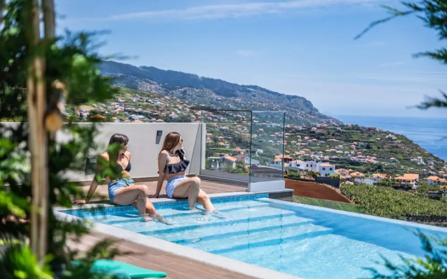 Sunshine Deluxe B by Madeira Sun Travel