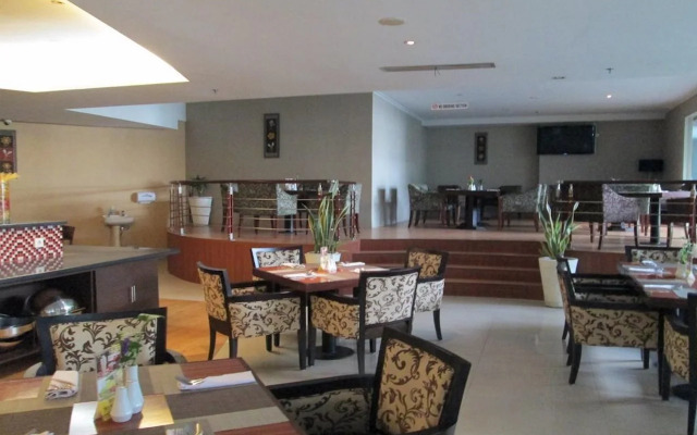 Hotel Menara Bahtera