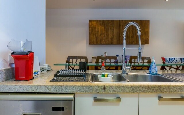 Elements Garden House 10 2 Bedroom Condo by Redawning