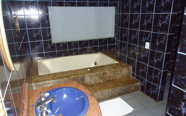 Hotel Emoções - Adults Only
