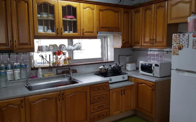 Jeju Sunflower Guest House