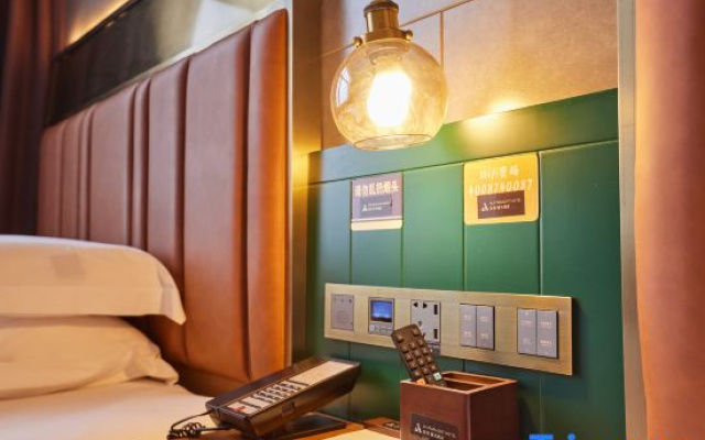 Junang Xingguang Hotel