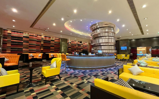 Four Points by Sheraton Shanghai, Daning