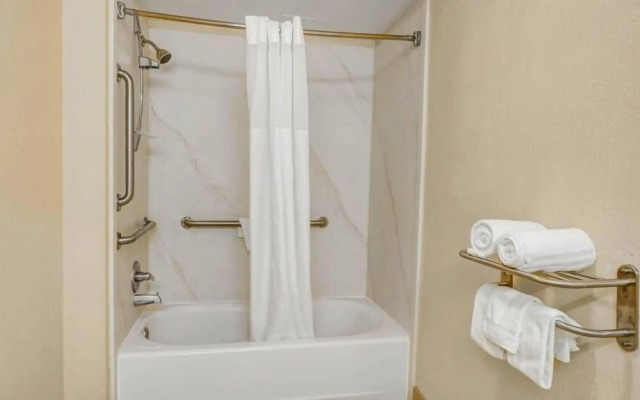 Red Carpet Inn Philadelphia Airport