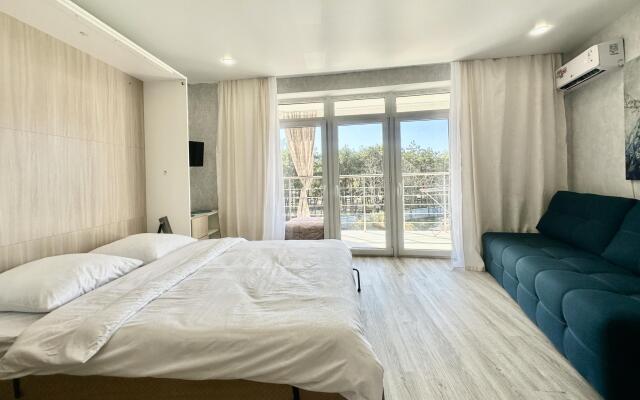 Monaco Apartment 24 on Pionerskiy 272A (83)