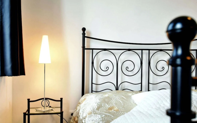 Countryside Escape for 9