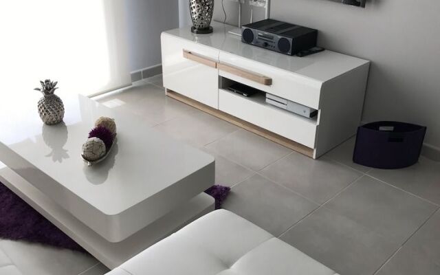 Nova Beach Apartment