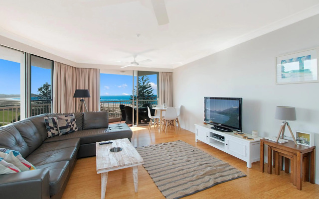 Meridian Tower Apartments