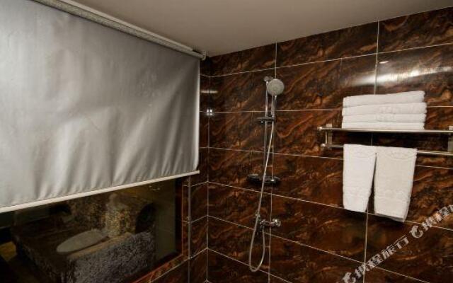 Dibiao Shishang Hotel