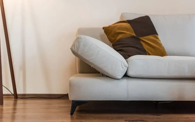 The Old-clock Apartment