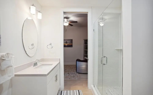 The Harbor Condo 305 - Premier