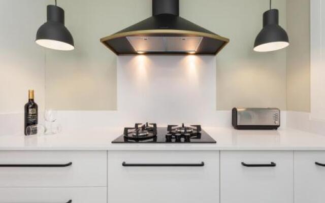 Art House Fira Apartments