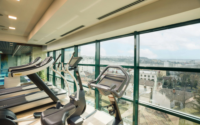 DoubleTree by Hilton Cluj – City Plaza