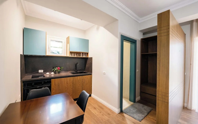 Kristianna Apartments