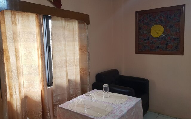 1st Street Park Apartelle