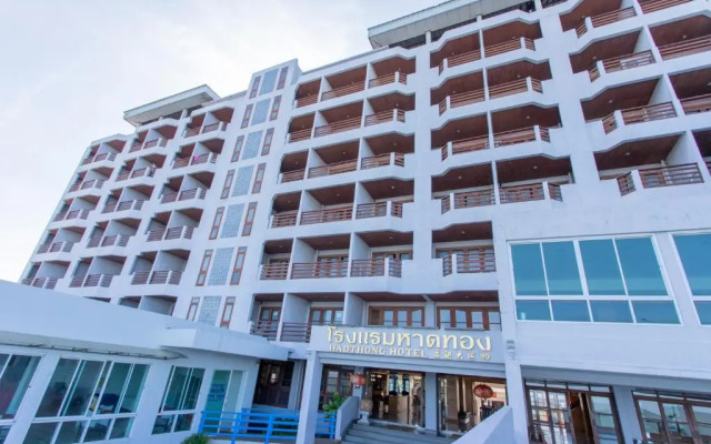 Hadthong Hotel
