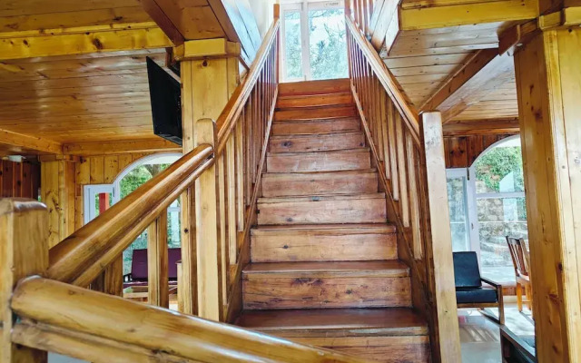 Hotel Savi Shallidrishya